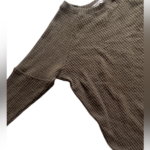 Sweet Romeo NWOT Lightweight Sweater Size Large Petite - Picture 10 of 12